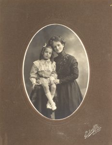 "Aunt Lizzie and Charles". Melbourne, circa 1910.